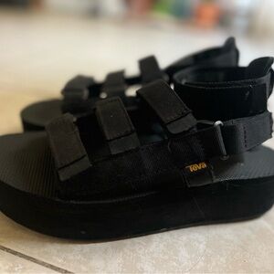 Teva Flatform Mevia Platform Black Sandals